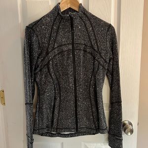 Lululemon jacket size 8